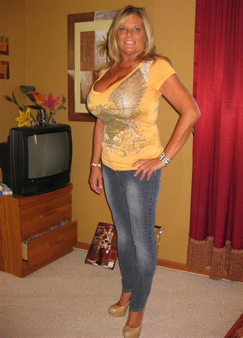 elegant mature gilf busty Search